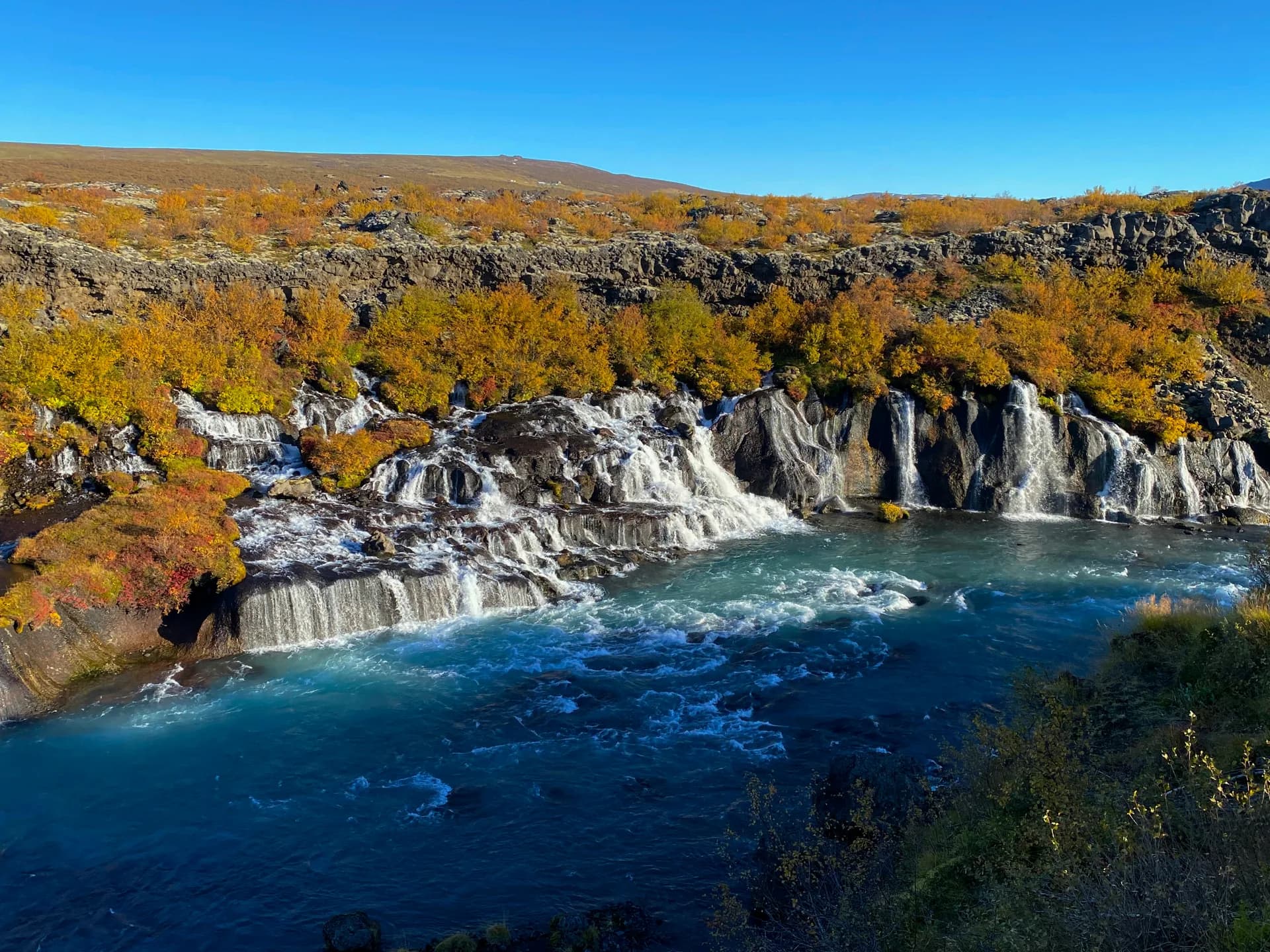 Hraunfossar í Borgarfirði